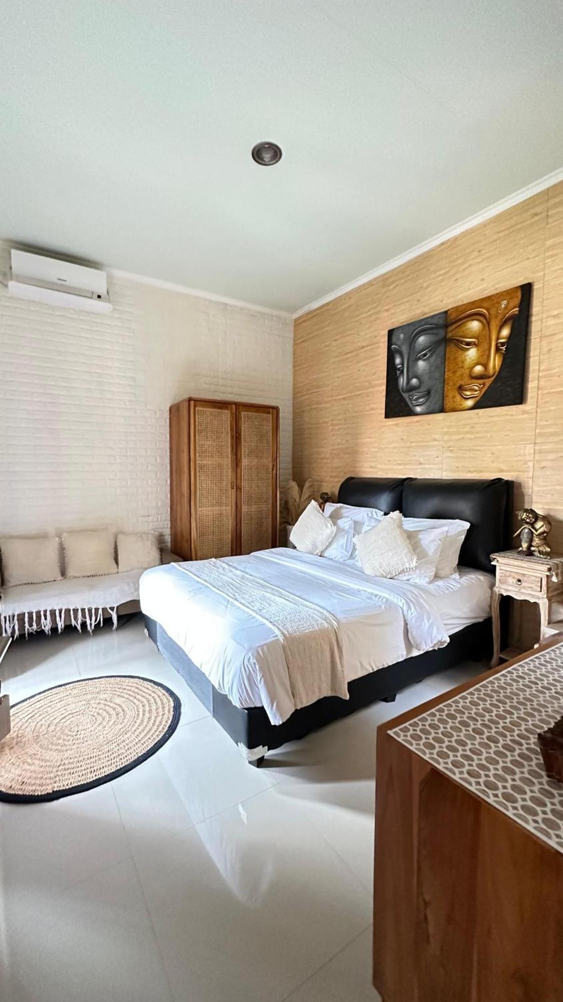 Kubu Dimel And Homestay