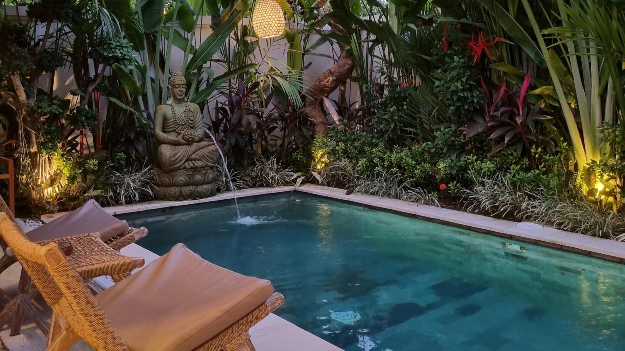 Kubu Dimel And Homestay Nusa Dua (Bali)