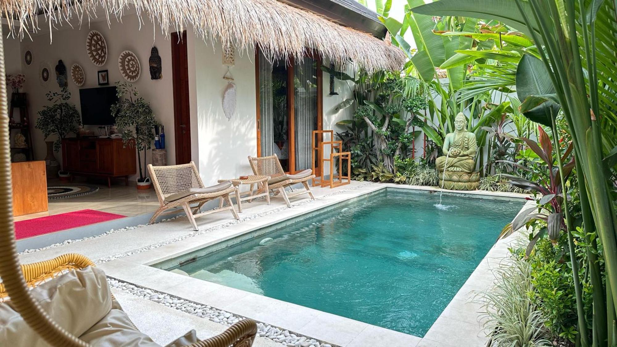 Homestay Kubu Dimel And Nusa Dua (Bali)